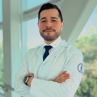 Hugo Alexander  Sanchez Sanchez , Cirujano oncólogo Tlalpan