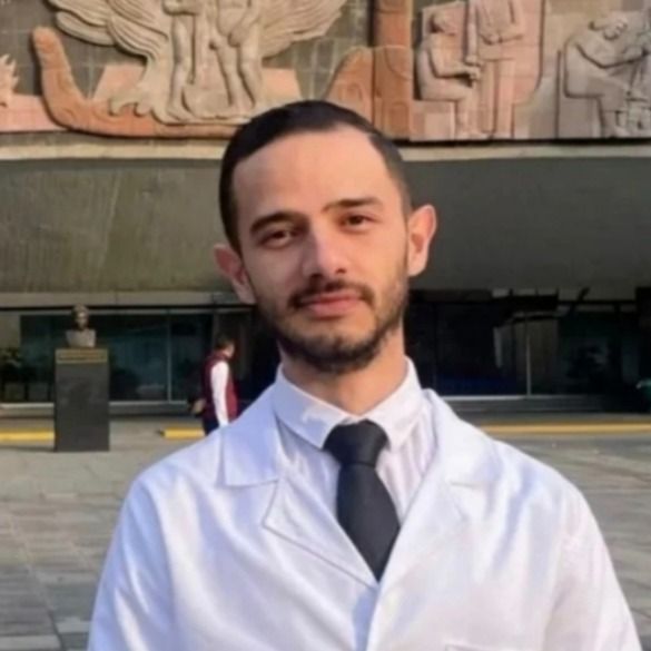 José Luis Moras Villela, Gastroenterólogo Benito Juárez