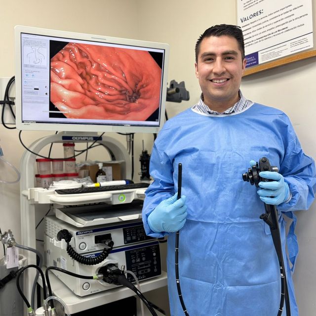 Fernando Garcia Villarreal, Gastroenterólogo Saltillo