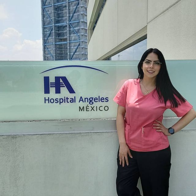 Iris Andrea Ledezma Osorio, Ginecólogo Coyoacán