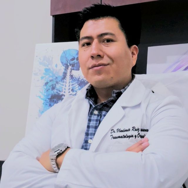 Osvaldo Vladimir Ruiz Soriano, Ortopedista Durango