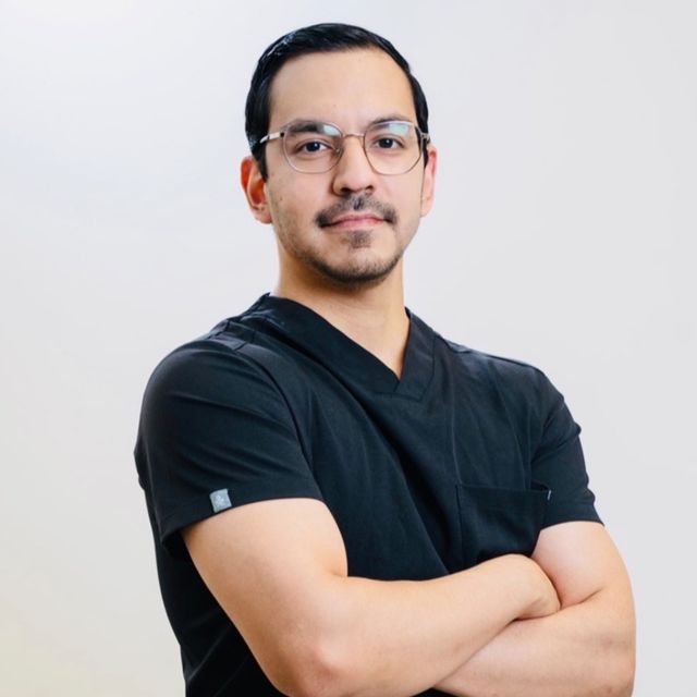 Alvaro Higareda, Oftalmólogo Baja California