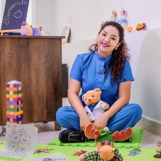 Estefany Nohemi Roa Bello, Médico general Juriquilla