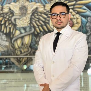 Ampliar imagen: Carlos Alberto Pecina Mendoza, Cirujano general Ciudad Juarez