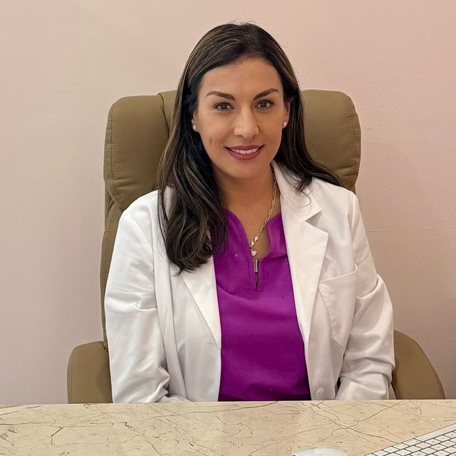 Veronica Hernandez Cruz, Ginecólogo Metepec