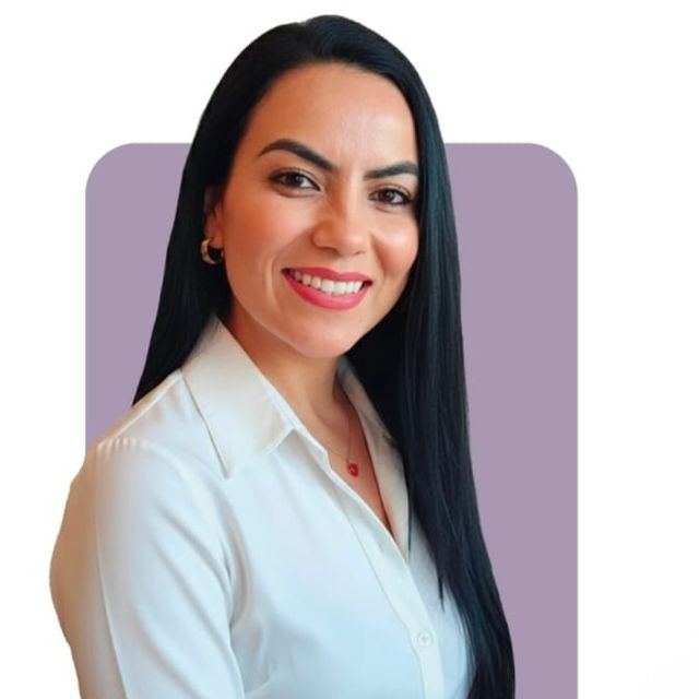 Lucero Anguiano, Psicólogo Michoacan
