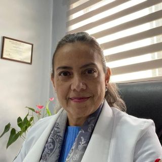 Ampliar imagen: Esther Cristina Hernandez Montoya, Dermatólogo San Luis Potosi