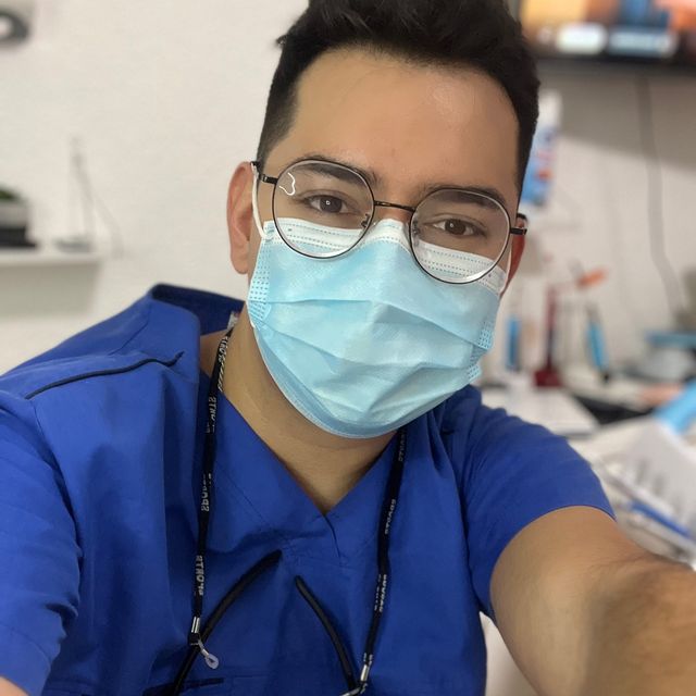 Axel Ortiz Flores, Dentista - Odontólogo Azcapotzalco