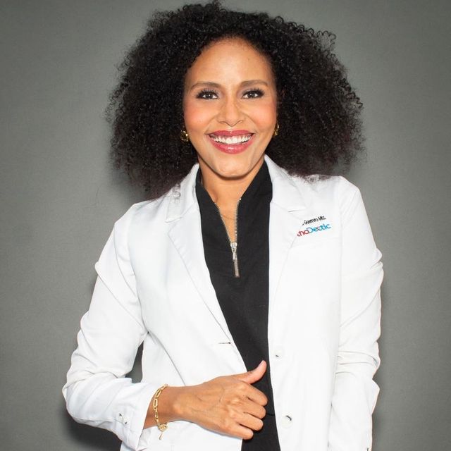 Mónica Bridgette Guerrero Martínez, Dentista - Odontólogo San Nicolás de los Garza
