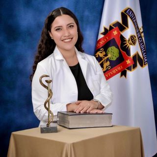 Ampliar imagen: Ligia Magaña, Reumatólogo Mérida