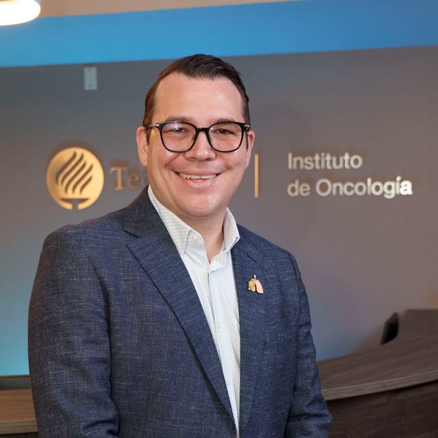 Luis Cancel, Oncólogo médico San Pedro Garza Garcia