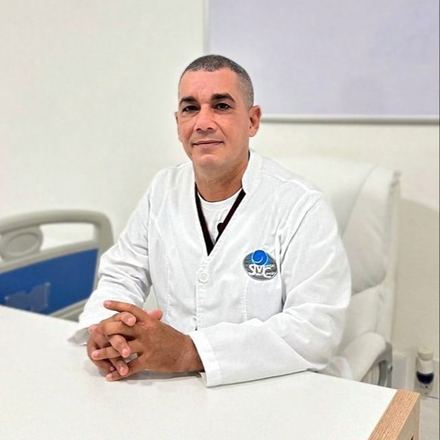 Eliezer Pérez Muñoz , Psiquiatra Cancun