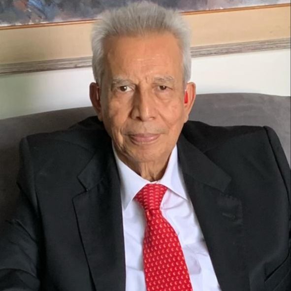 Amando Almazan Reyes, Psiquiatra Benito Juarez