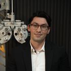 Dr. César Macías González