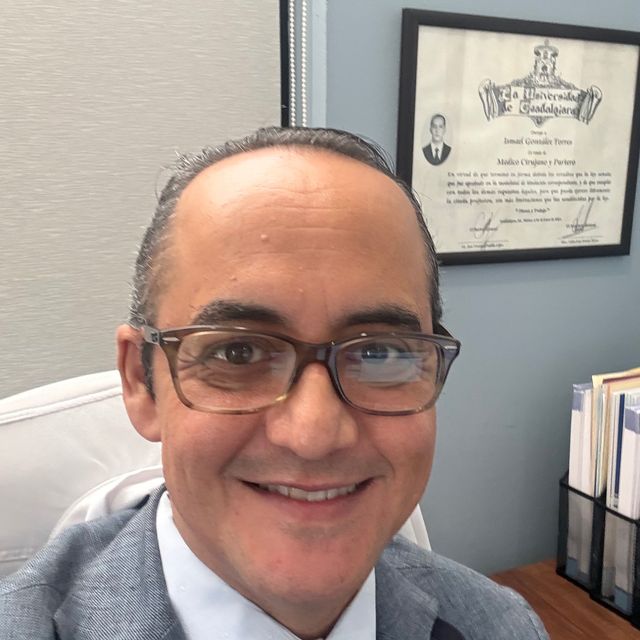 Ismael Gonzalez Torres, Cirujano general Mazatlan