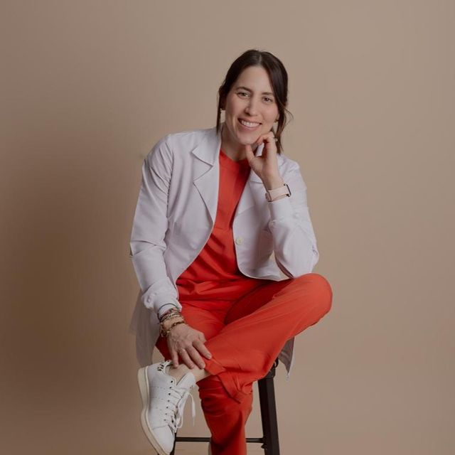 Evangelina Gonzalez Canto, Médico general Mérida