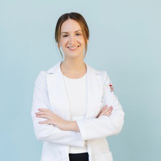 Ampliar imagen: Sofia Elizondo Benet, Gastroenterólogo pediátrico Monterrey