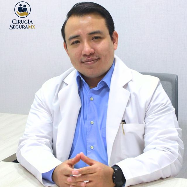 Carlos Arturo Martínez Martínez, Médico general Ciudad de México