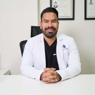 Dr. Iván Dionicio Torres López