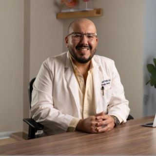 Ampliar imagen: José G. Padilla López, Cirujano general Delicias