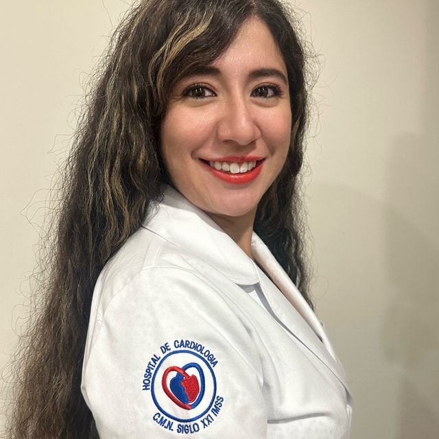 Eileen Amaro Balderas, Cardiólogo Puebla