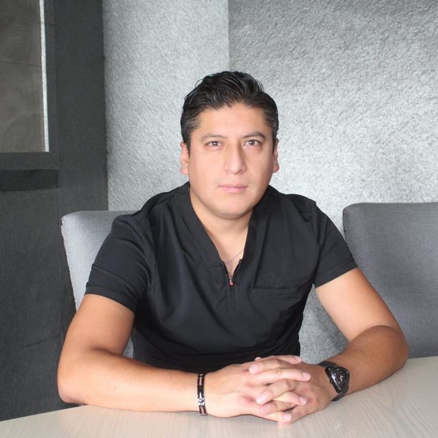 Francisco Emmanuel Navarrete Hernández, Urólogo Pachuca de Soto