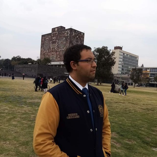 David Etienne Trujllo Minero, Médico general Ciudad de México