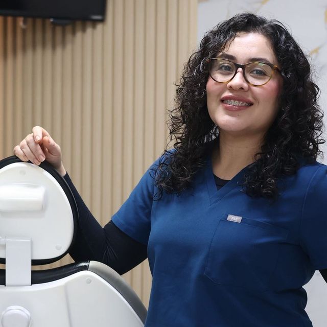 Clara Lizeth Vista Cuevas, Dentista - Odontólogo Tijuana