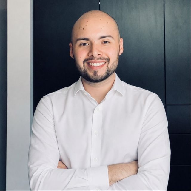 Gerardo Medina, Psicólogo Monterrey