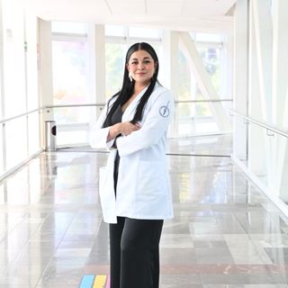 Ampliar imagen: Damaris  Pérez Juárez , Radiólogo Xalapa