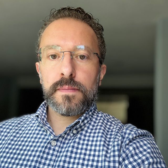 Fernando Arias Caballero De Miguel, Médico general Coyoacán