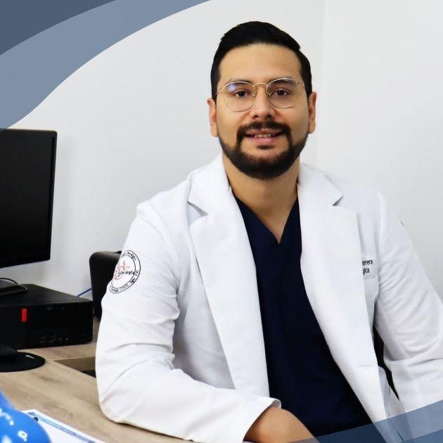 Mario Alberto Robles Herrera, Ginecólogo Colima