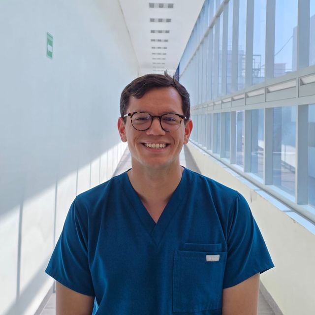 Miguel Esteban Rangel Rodríguez, Oftalmólogo Tlalpan