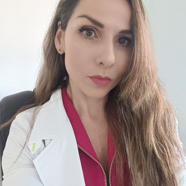 Laura Delgado De Nicola, Cardiólogo Ciudad de México