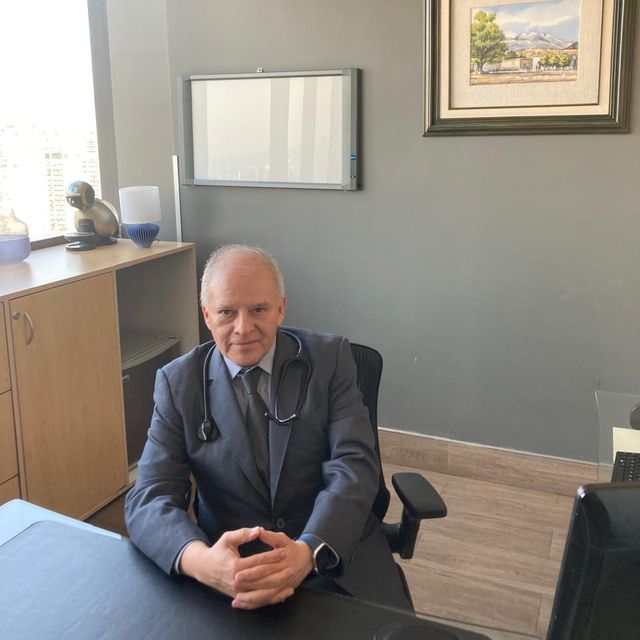 Alberto Reyes Hurtado, Cardiólogo Benito Juárez