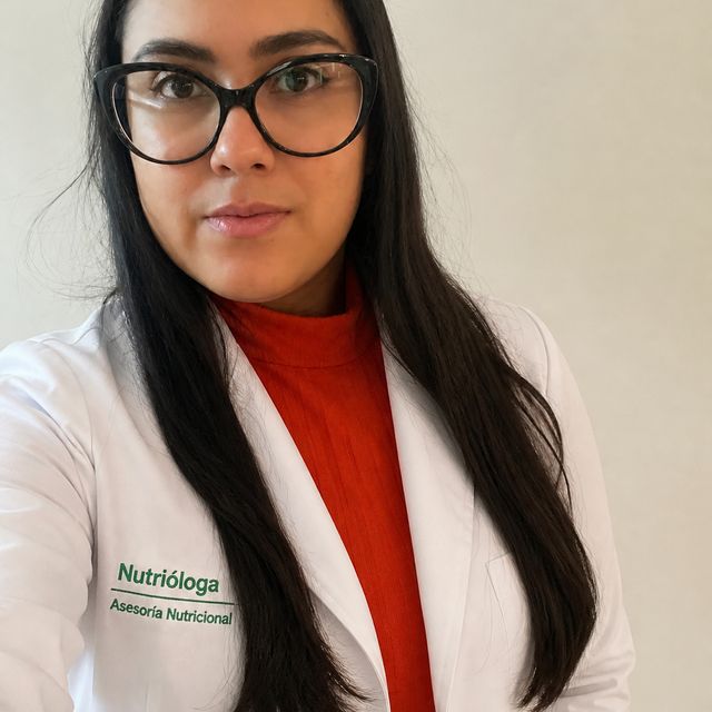 Vanessa Espinoza, Nutriólogo León