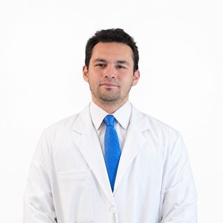 Dr. Yan Luquin Reyes