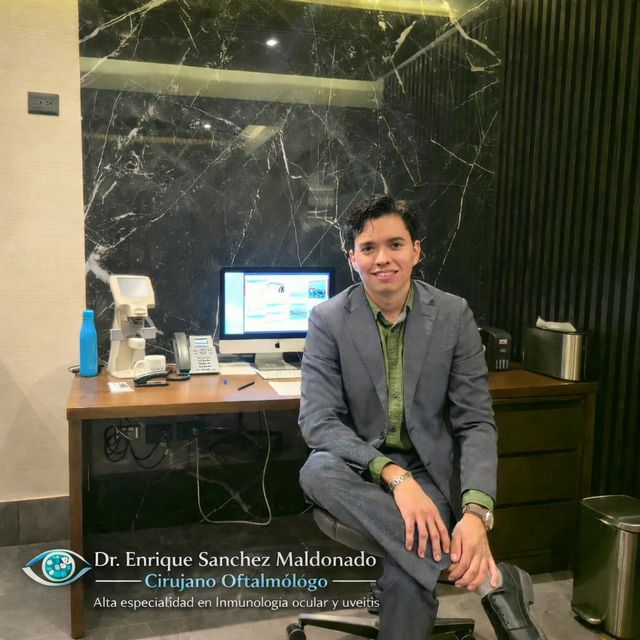 Enrique Sánchez Maldonado, Oftalmólogo Nuevo Leon