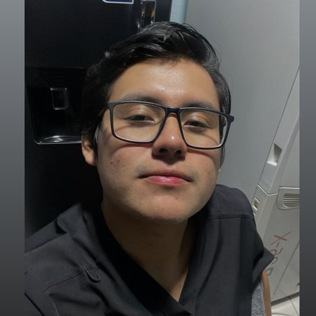 Carlos Sanchez Aldana , Médico general Pachuca de Soto