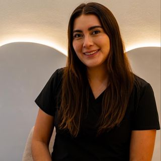 Ampliar imagen: Cindy Carbajal González, Dentista - Odontólogo Metepec