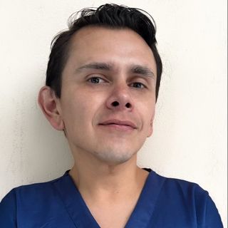 Gustavo Barrera Saenz, Médico general Irapuato