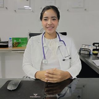 Ampliar imagen: Montserrat  Perez Hernandez , Médico general Huejutla de Reyes