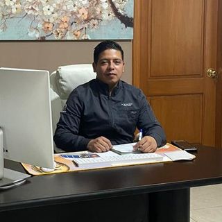 Ampliar imagen: José Inocencio Luna Sanchez , Cirujano general Ciudad Valles