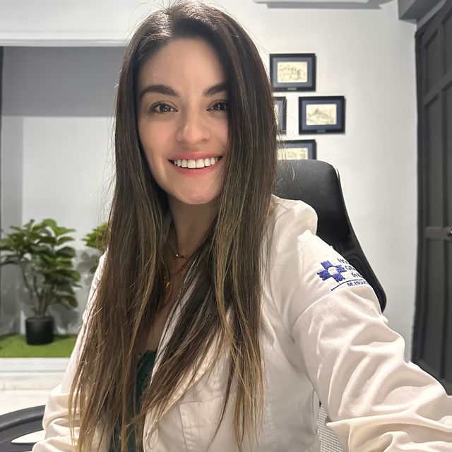 Nayely Ortega Zaragoza, Internista Veracruz