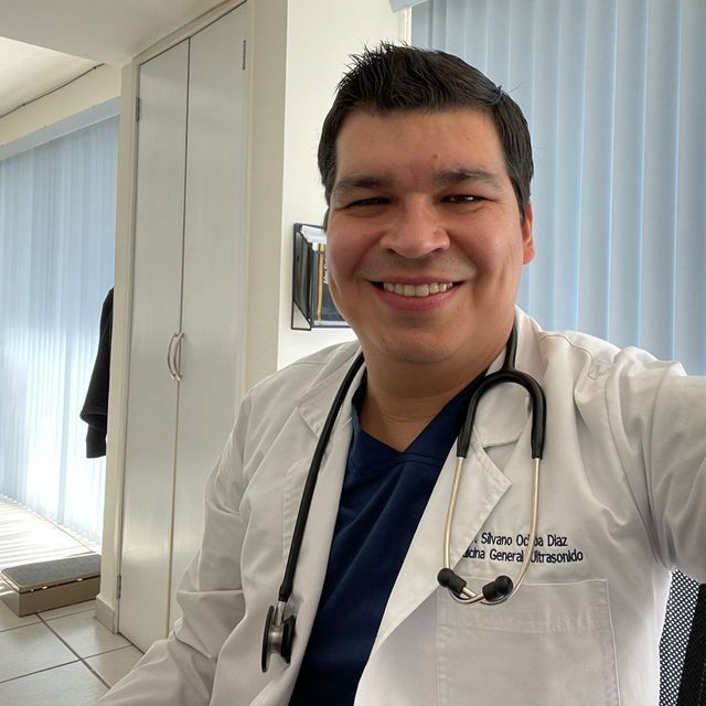 Silvano Ochoa Diaz, Médico general Santiago de Querétaro