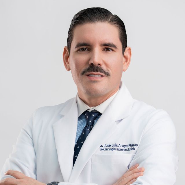 José Luis Anaya Fierros, Neumólogo Cuauhtémoc