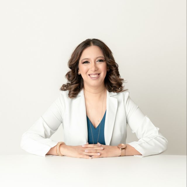 Zurisaday Hernández Martínez, Nefrólogo pediatra Metepec