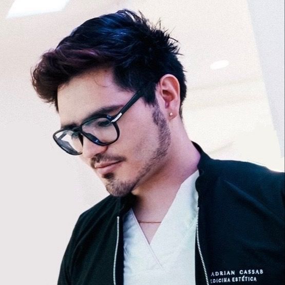 Justo Adrián Vázquez Cassab, Médico estético Cuauhtémoc