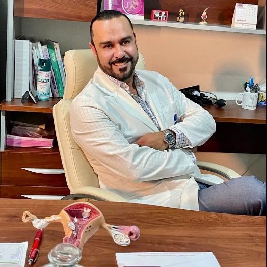 Ernesto Villarreal Gómez, Ginecólogo Guadalajara