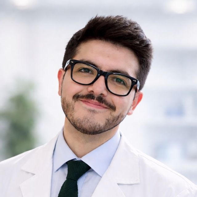 Carlos Alfredo Navarrete Santillan, Ortopedista Zapopan